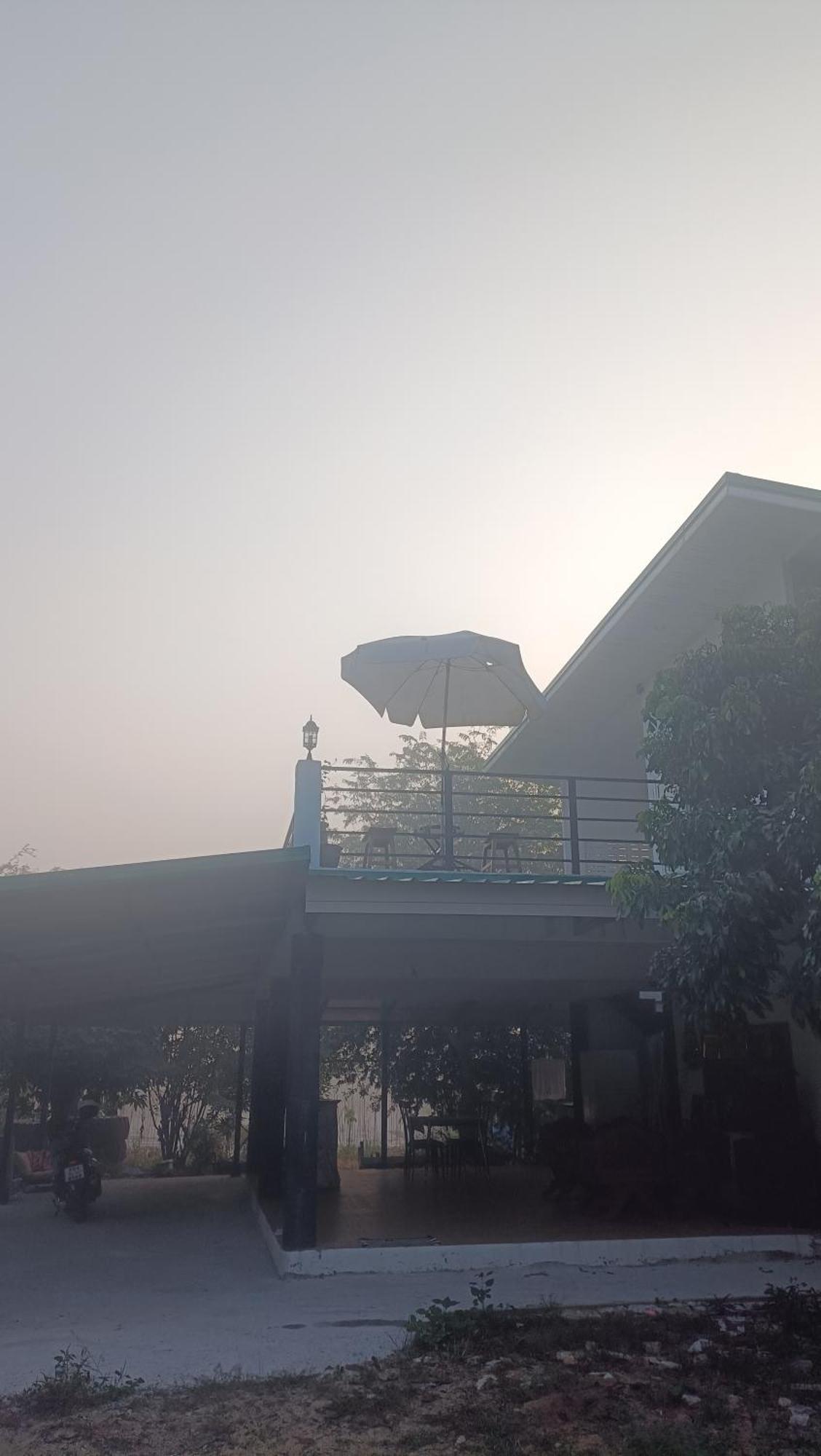 ไร่ดง โฮมเสตย์ Hotel Ban Pong Nua ภายนอก รูปภาพ